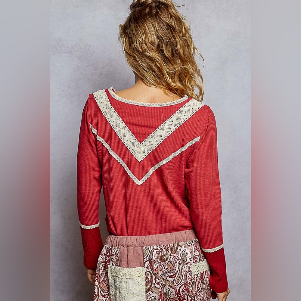 #477. Lola Crochet Henley - Raspberry Rose - Picture 3 of 4